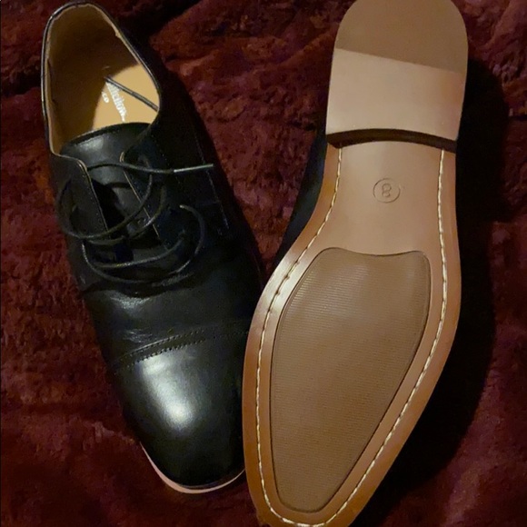 Shoes - Picture 2 of 2